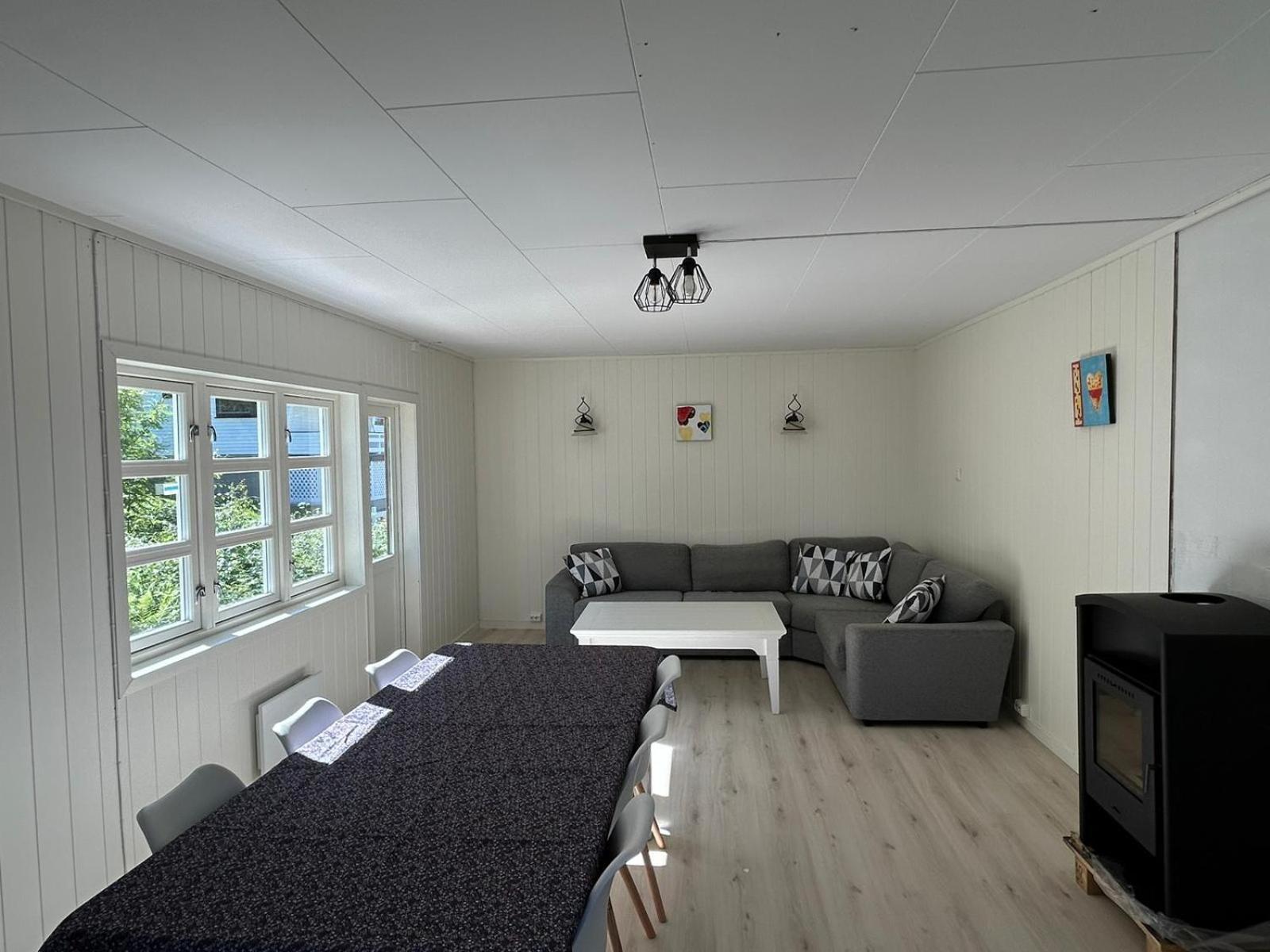 Ferrytale, Cozy, Spacious House On Senja Gryllefjord Exterior photo