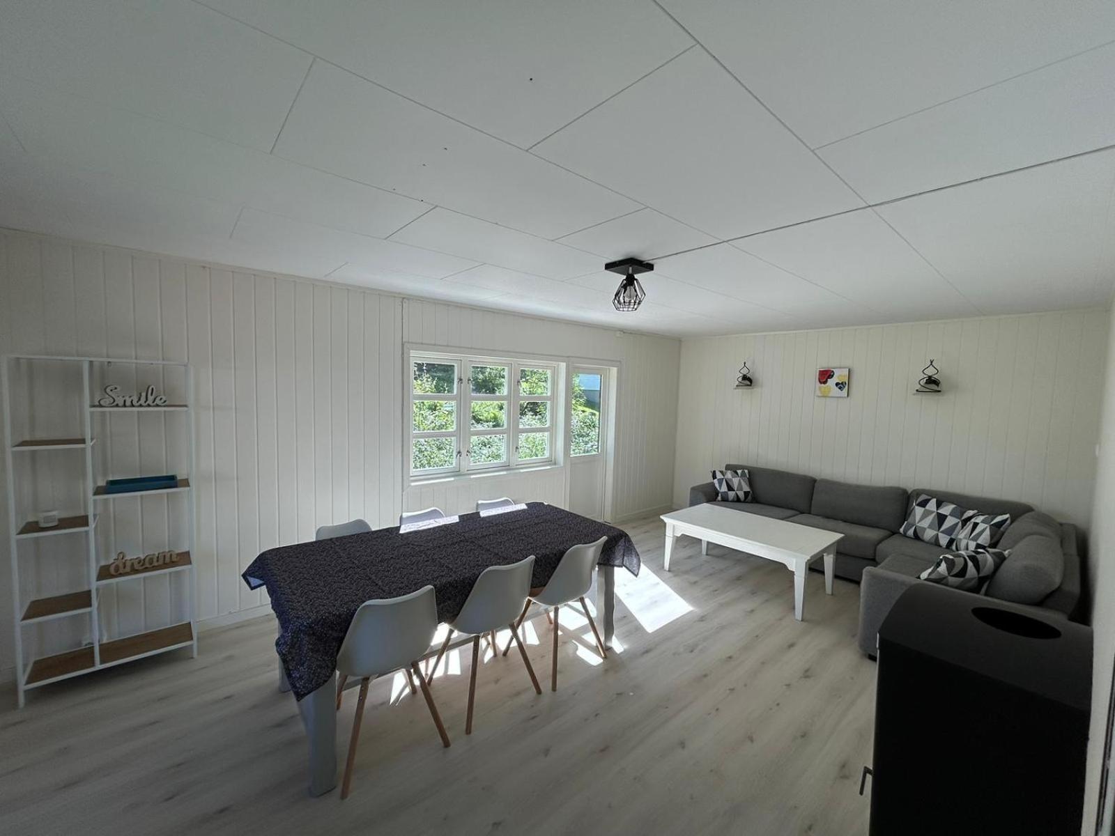 Ferrytale, Cozy, Spacious House On Senja Gryllefjord Exterior photo